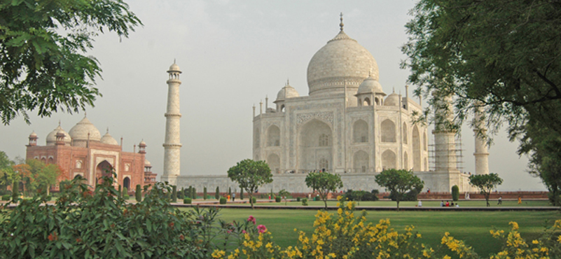 Decoding the Taj conundrum